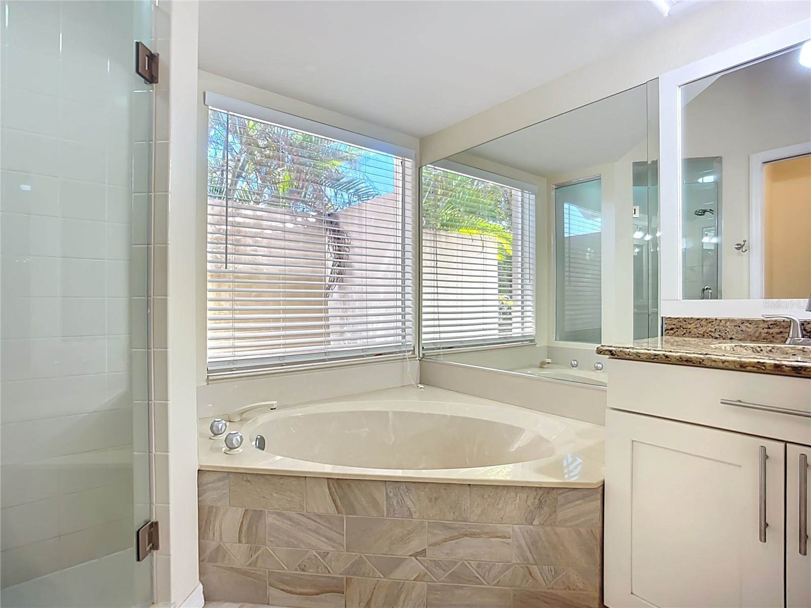 601 Pineneedle Lane, Englewood, FL 34223