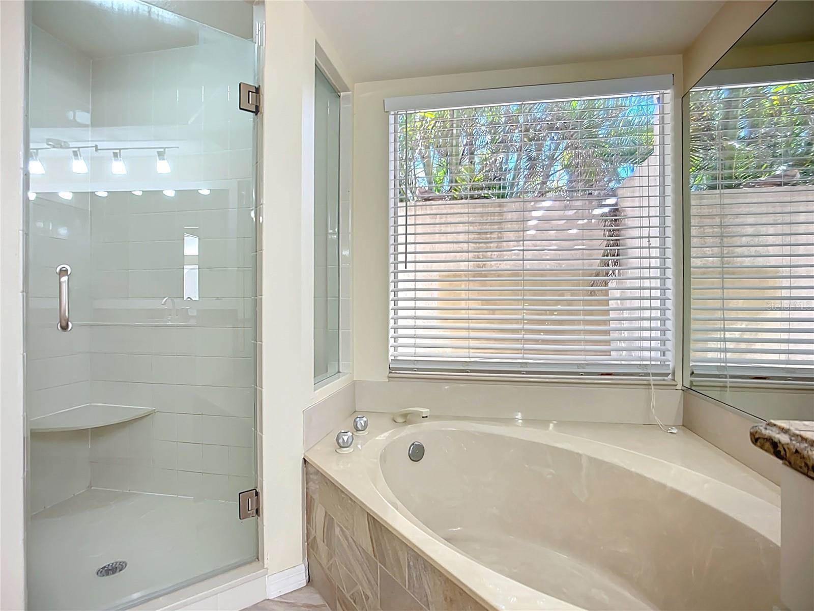 601 Pineneedle Lane, Englewood, FL 34223