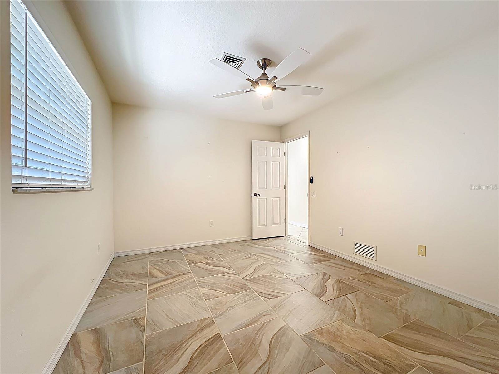 601 Pineneedle Lane, Englewood, FL 34223