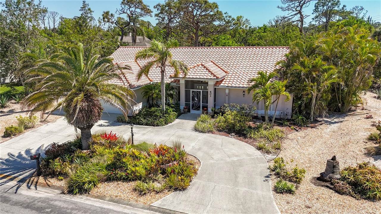 601 Pineneedle Lane, Englewood, FL 34223