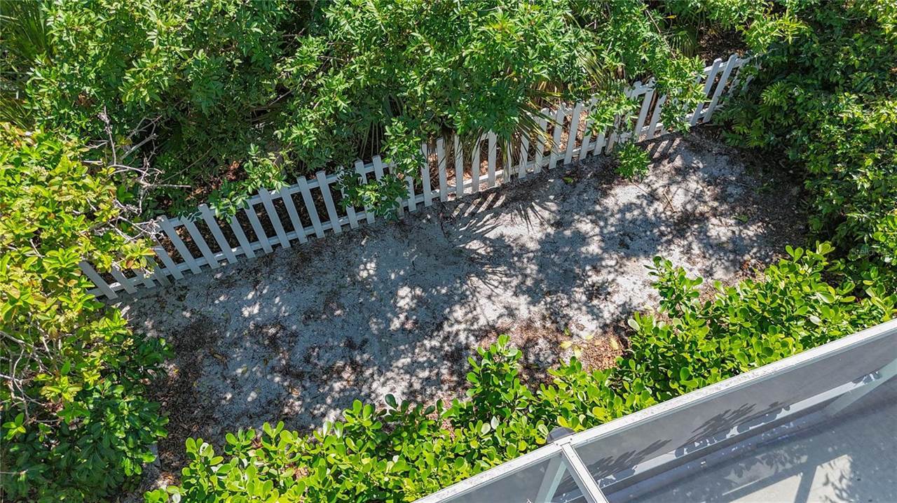 601 Pineneedle Lane, Englewood, FL 34223