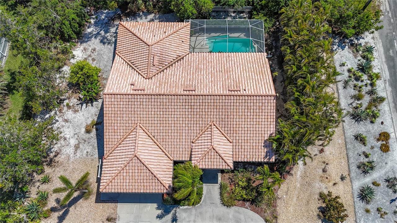 601 Pineneedle Lane, Englewood, FL 34223