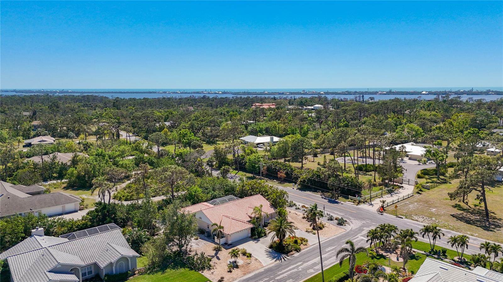 601 Pineneedle Lane, Englewood, FL 34223