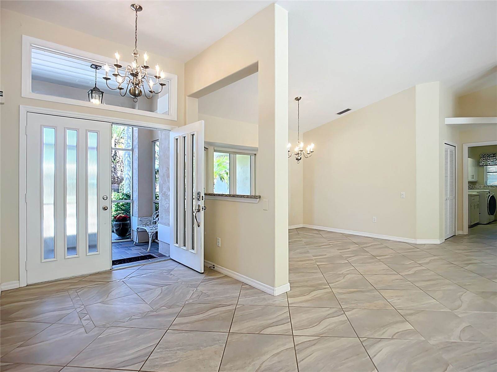 601 Pineneedle Lane, Englewood, FL 34223