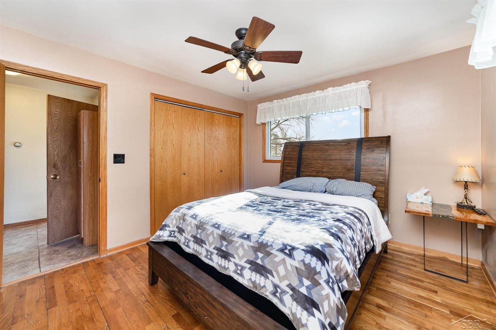 9276 East Road, Burt, MI 48417