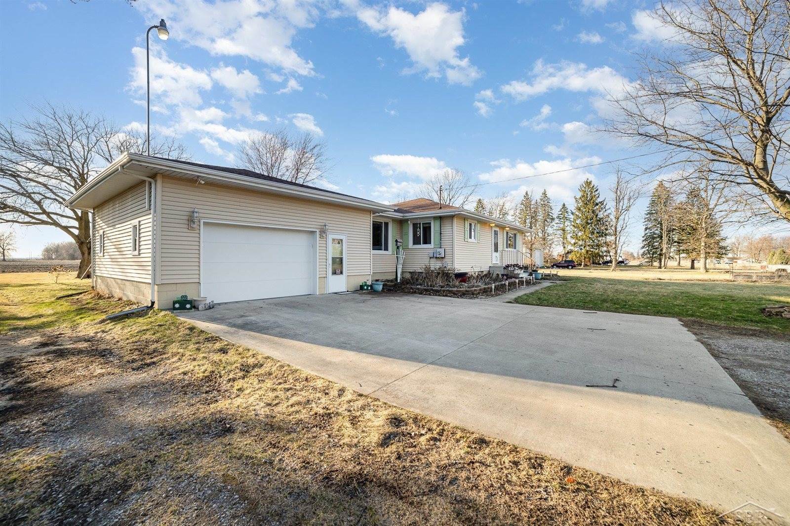 9276 East Road, Burt, MI 48417