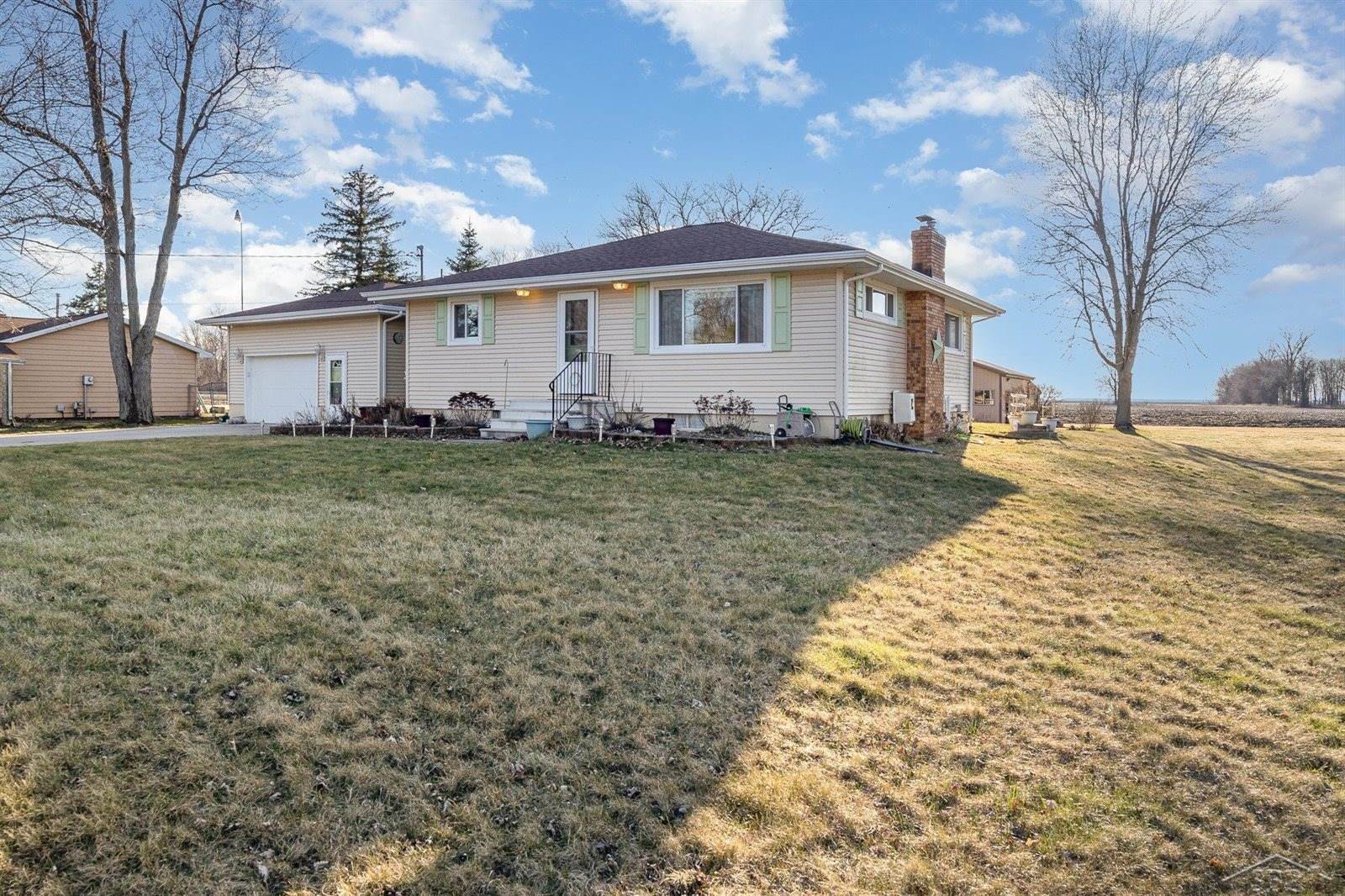 9276 East Road, Burt, MI 48417