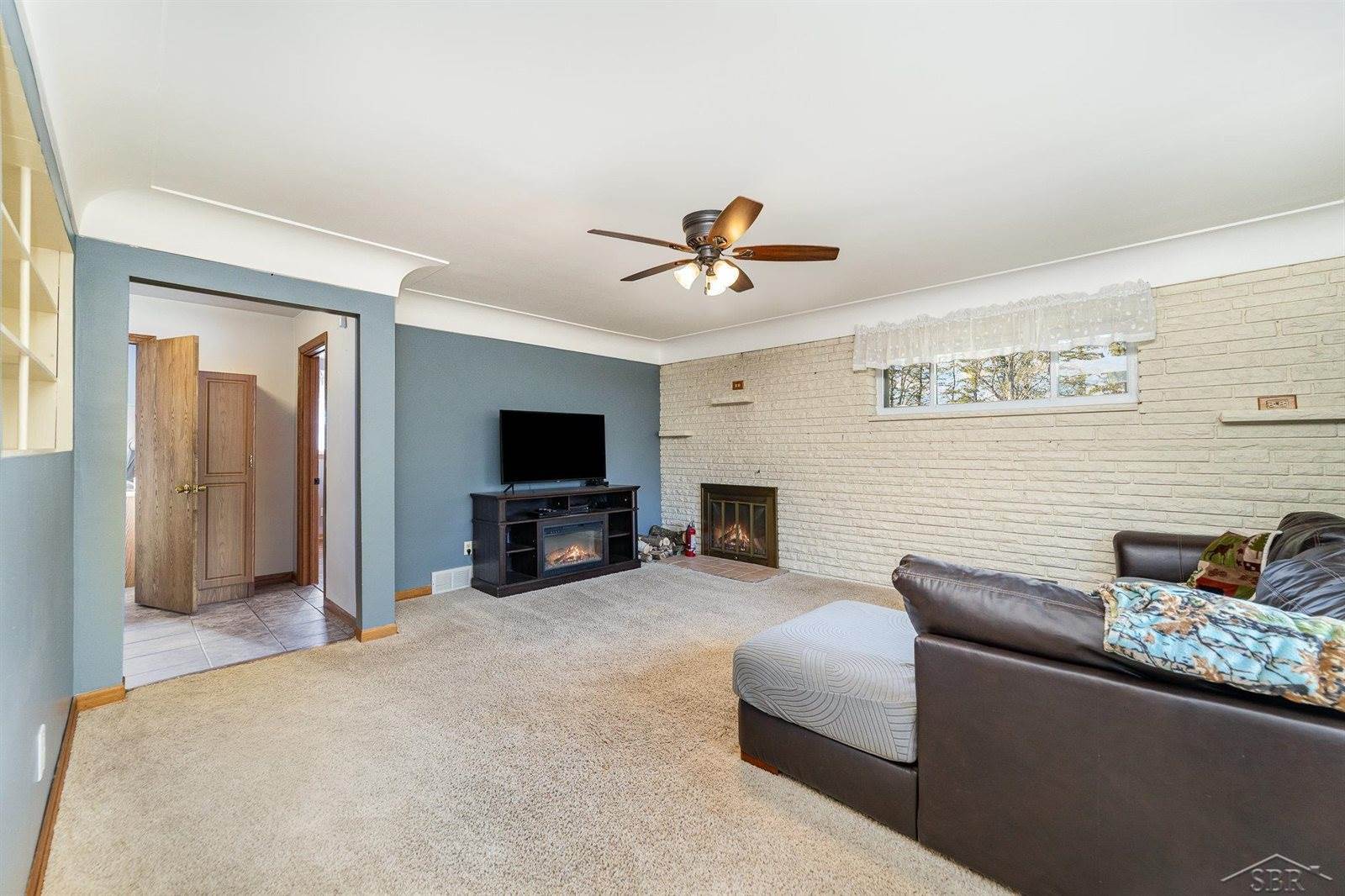 9276 East Road, Burt, MI 48417