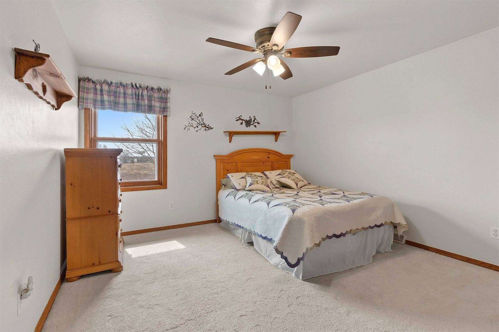 2784 Blue Spruce Drive, Green Bay, WI 54311
