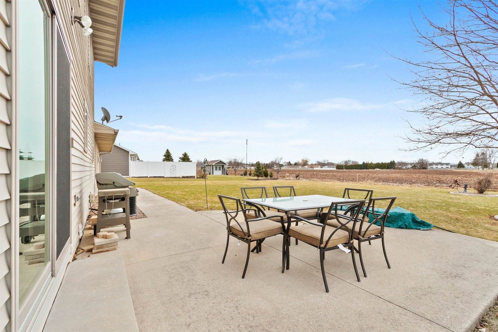2784 Blue Spruce Drive, Green Bay, WI 54311
