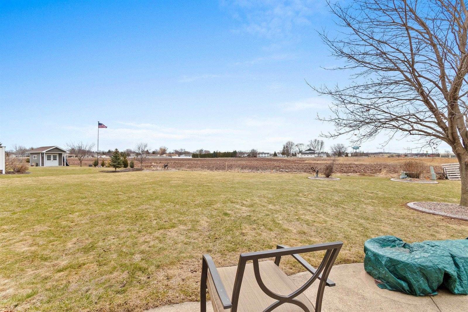 2784 Blue Spruce Drive, Green Bay, WI 54311