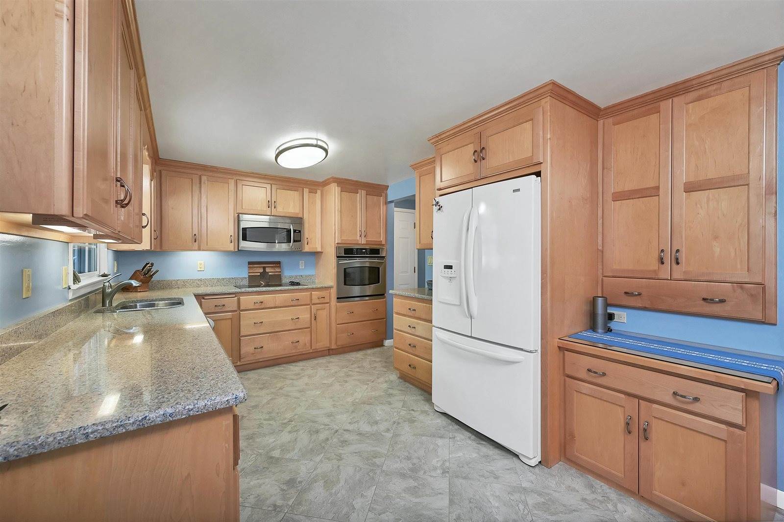2725 Klee Street, Green Bay, WI 54313