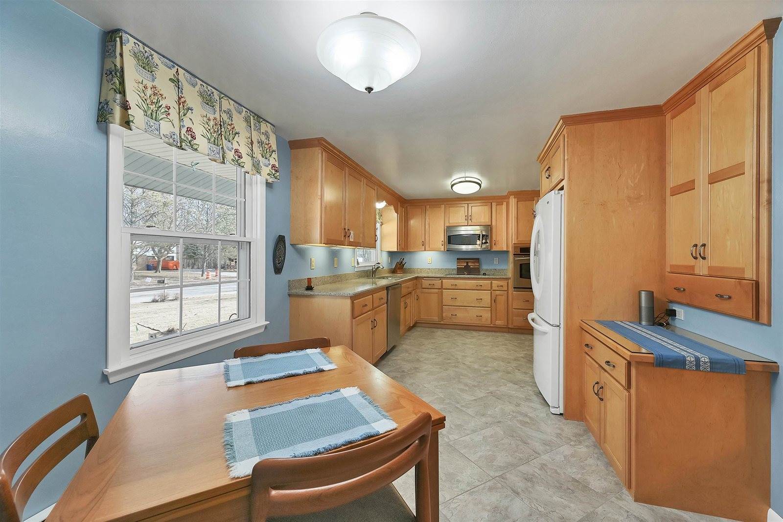 2725 Klee Street, Green Bay, WI 54313