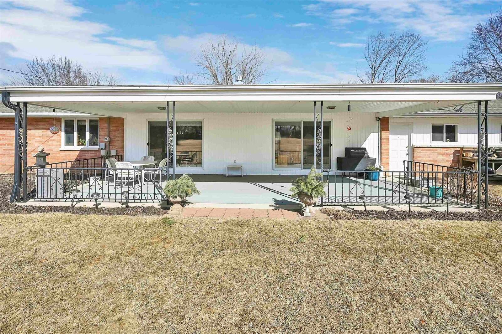 2725 Klee Street, Green Bay, WI 54313
