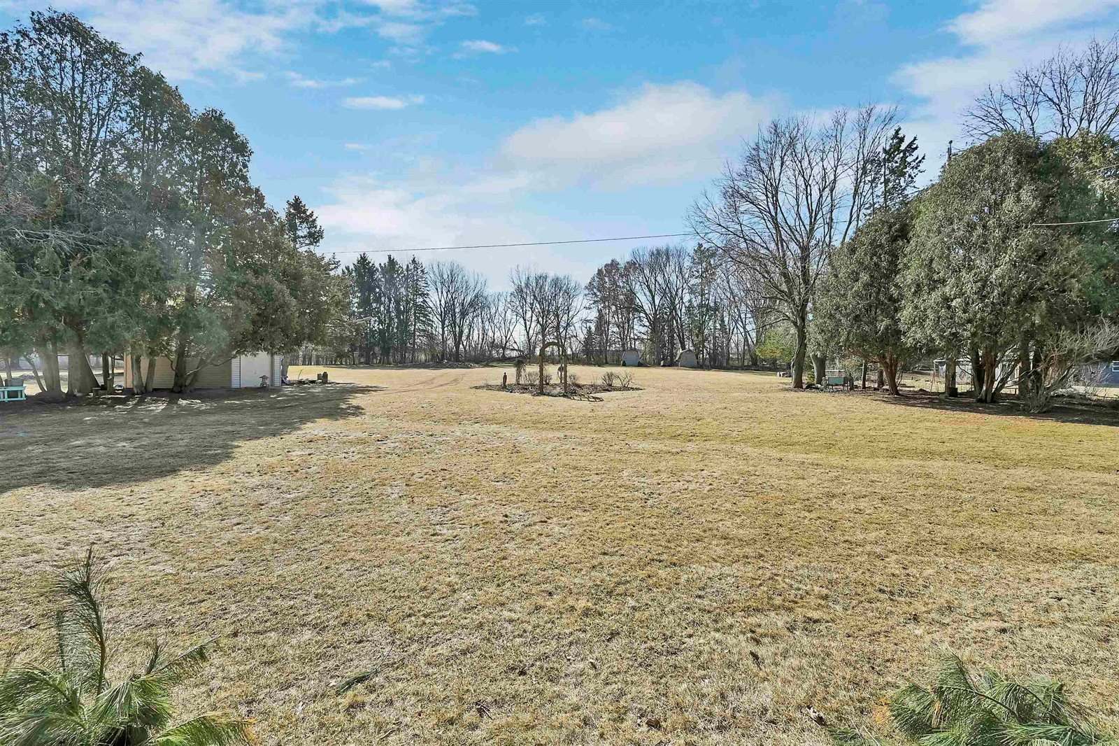 2725 Klee Street, Green Bay, WI 54313