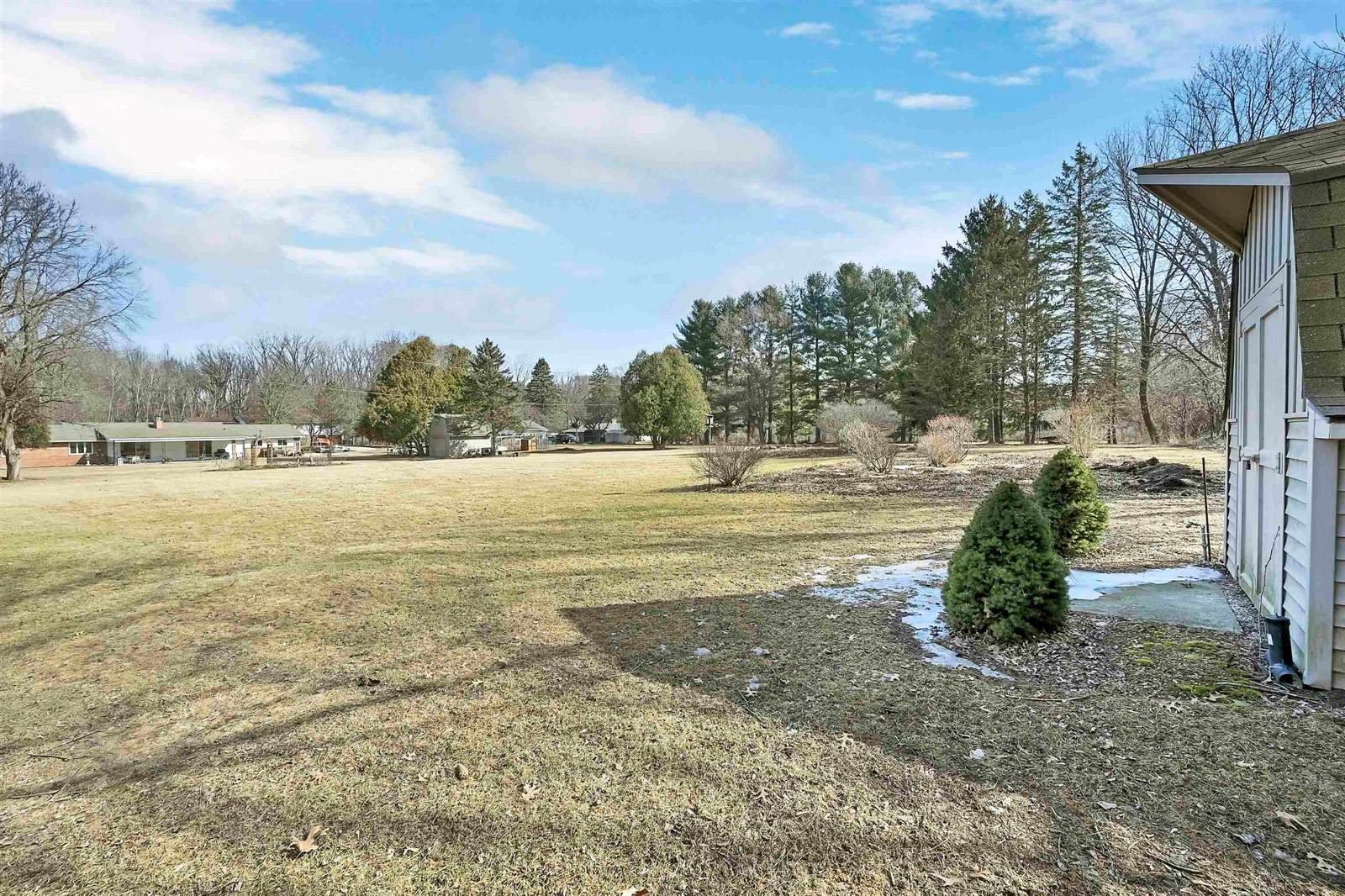 2725 Klee Street, Green Bay, WI 54313