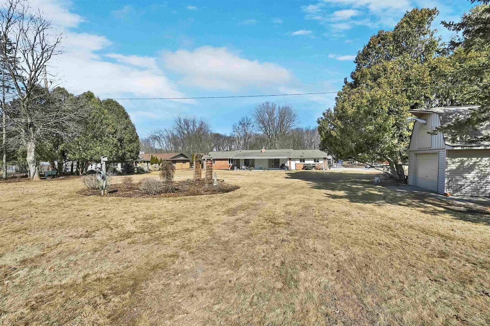 2725 Klee Street, Green Bay, WI 54313