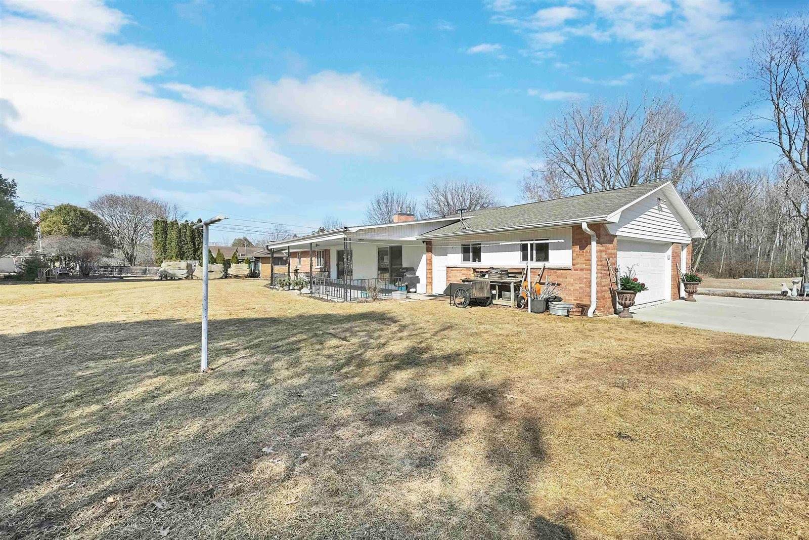 2725 Klee Street, Green Bay, WI 54313