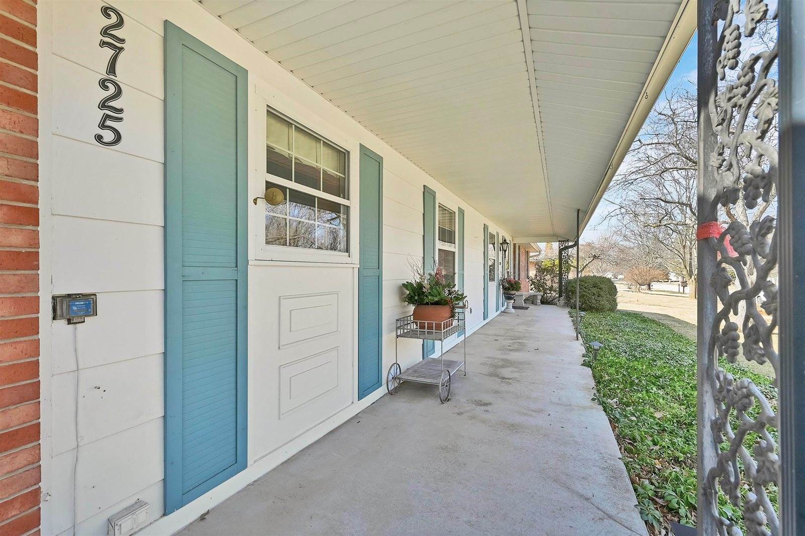 2725 Klee Street, Green Bay, WI 54313