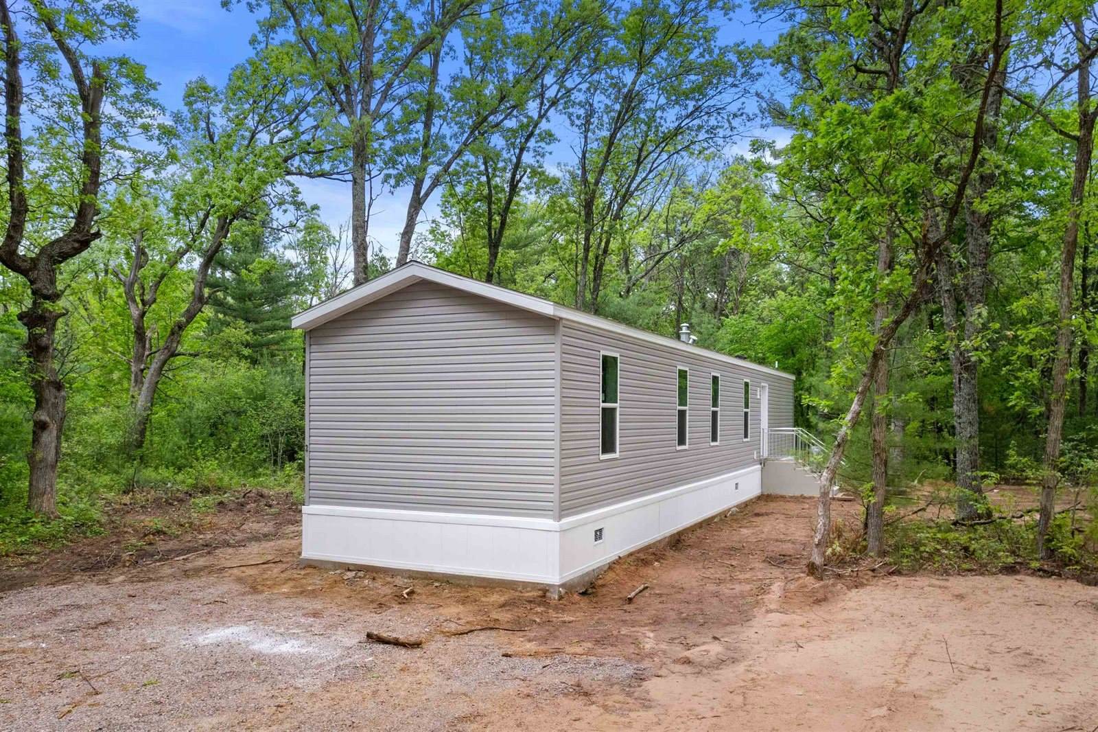 1752 County Road Z, Arkdale, WI 54613