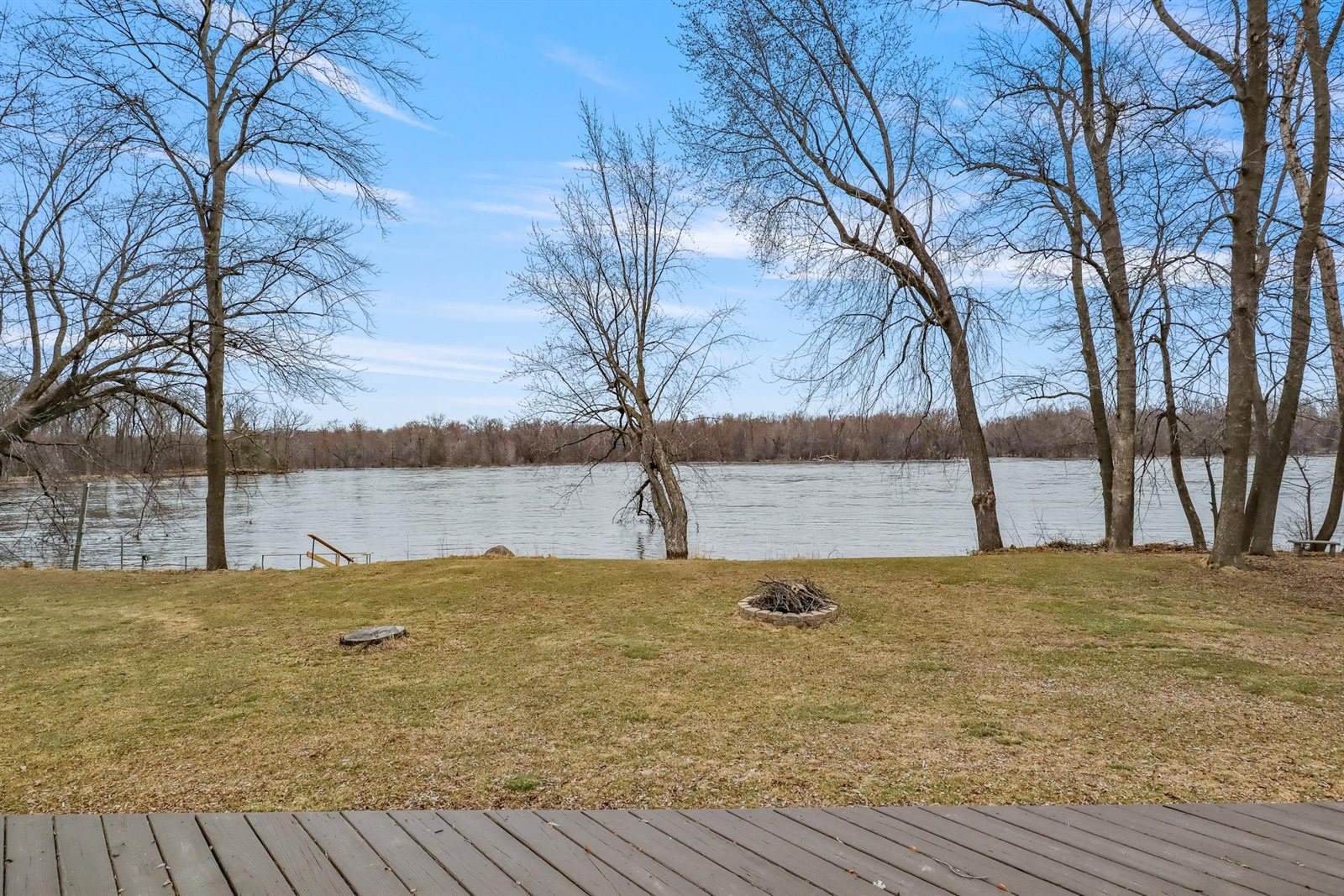 100 Shore Acres Drive, Wisconsin Rapids, WI 54494