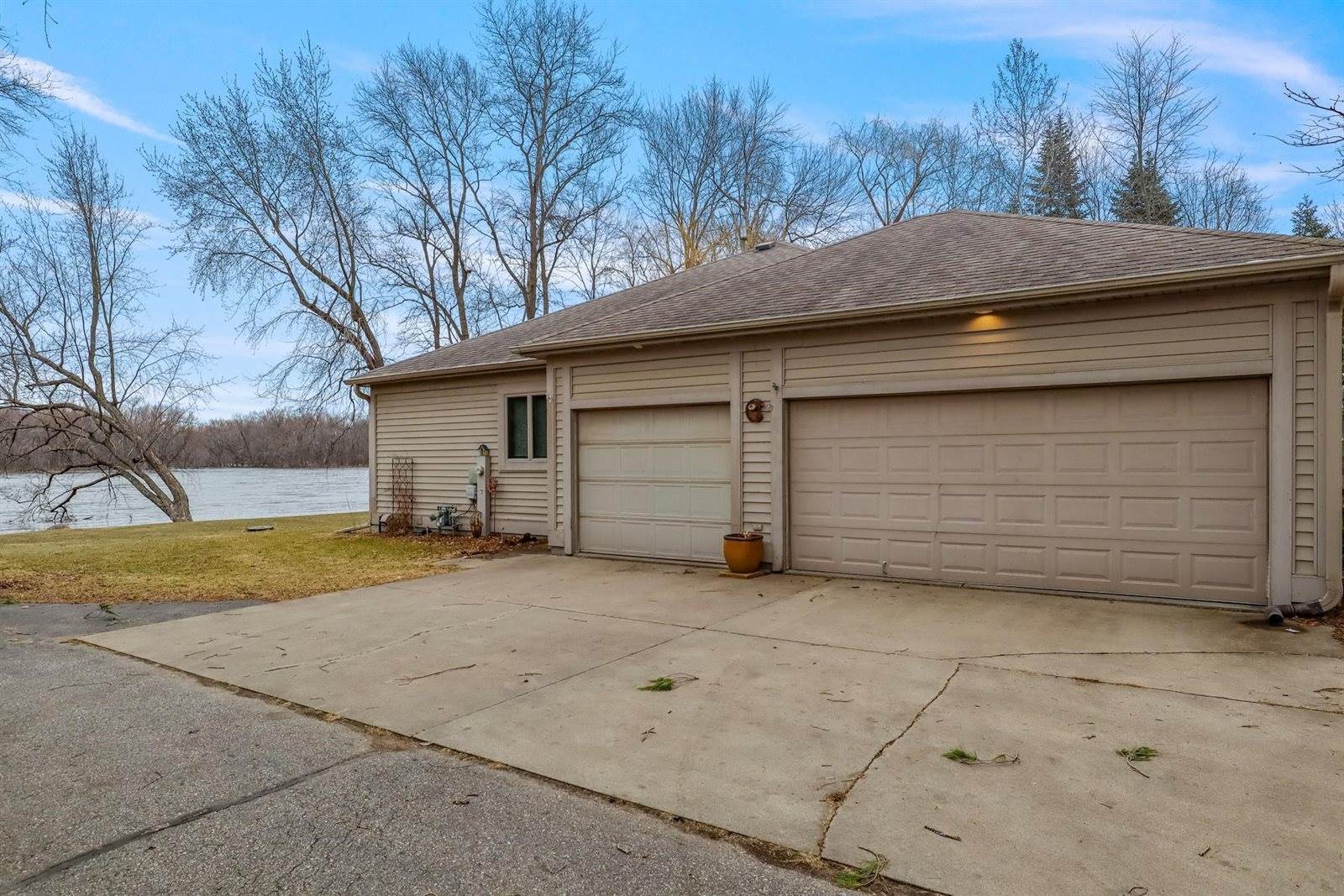 100 Shore Acres Drive, Wisconsin Rapids, WI 54494