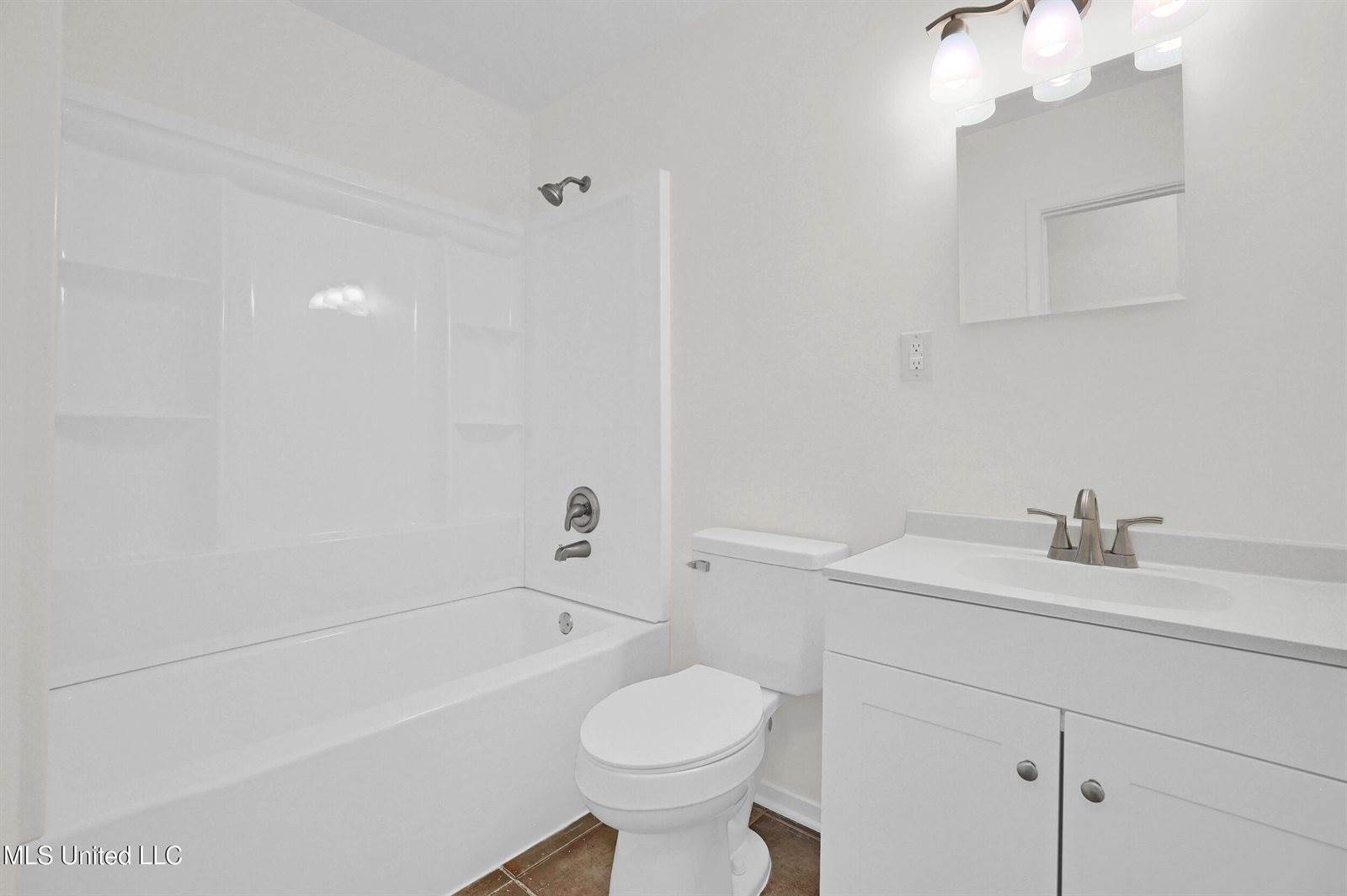 2308 Arbor Drive, Biloxi, MS 39531