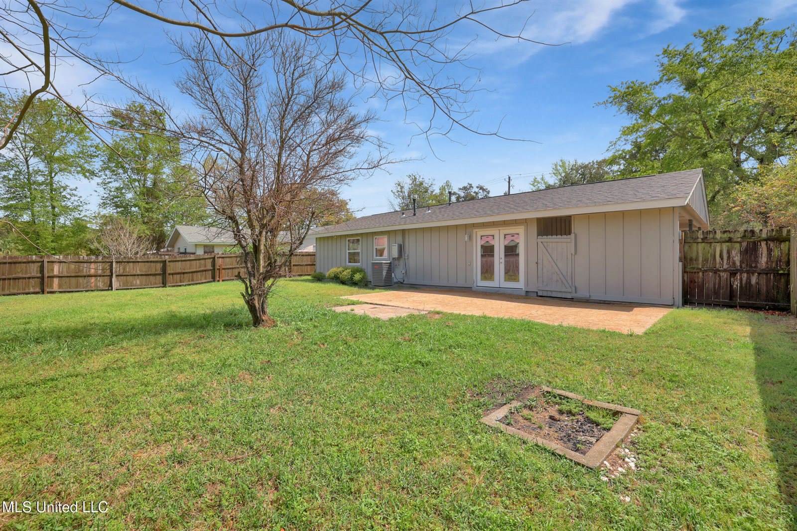 2308 Arbor Drive, Biloxi, MS 39531