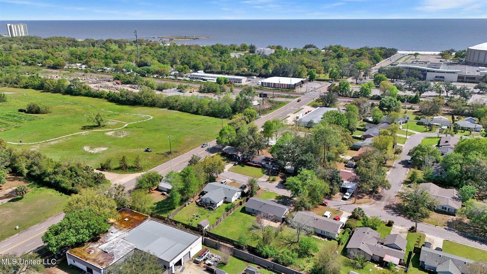 2308 Arbor Drive, Biloxi, MS 39531