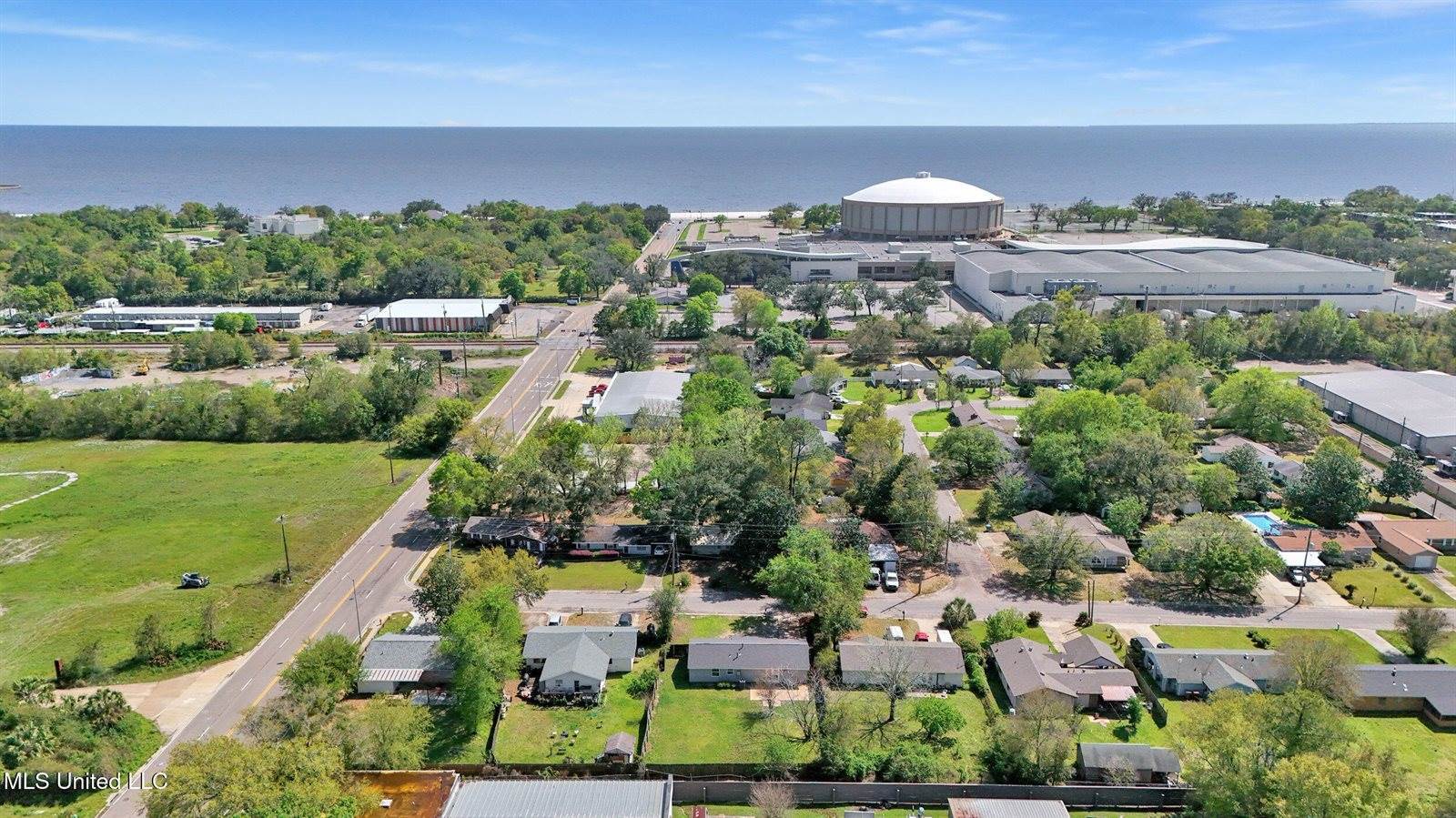 2308 Arbor Drive, Biloxi, MS 39531