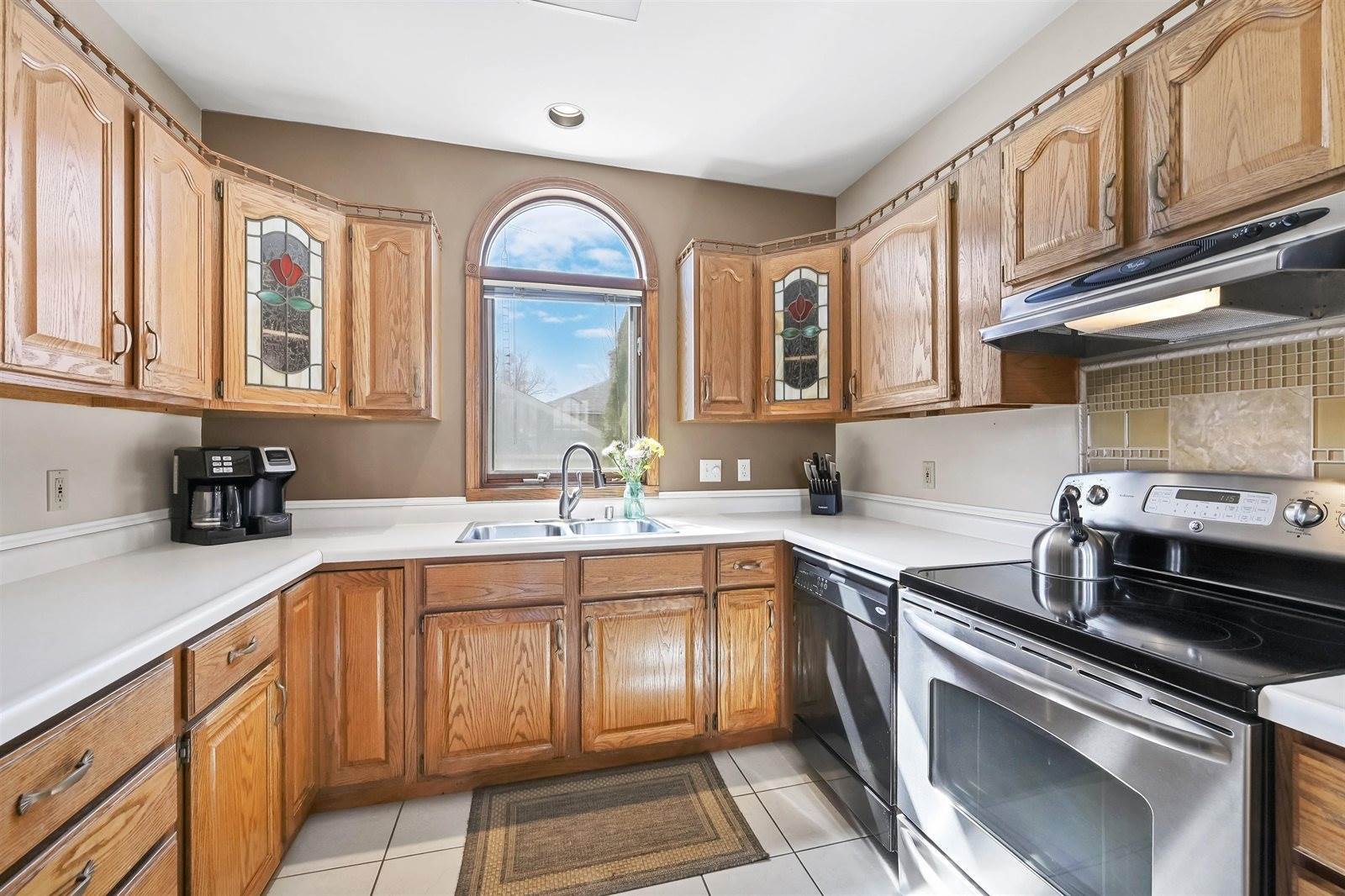 621 1ST Street, Menasha, WI 54952