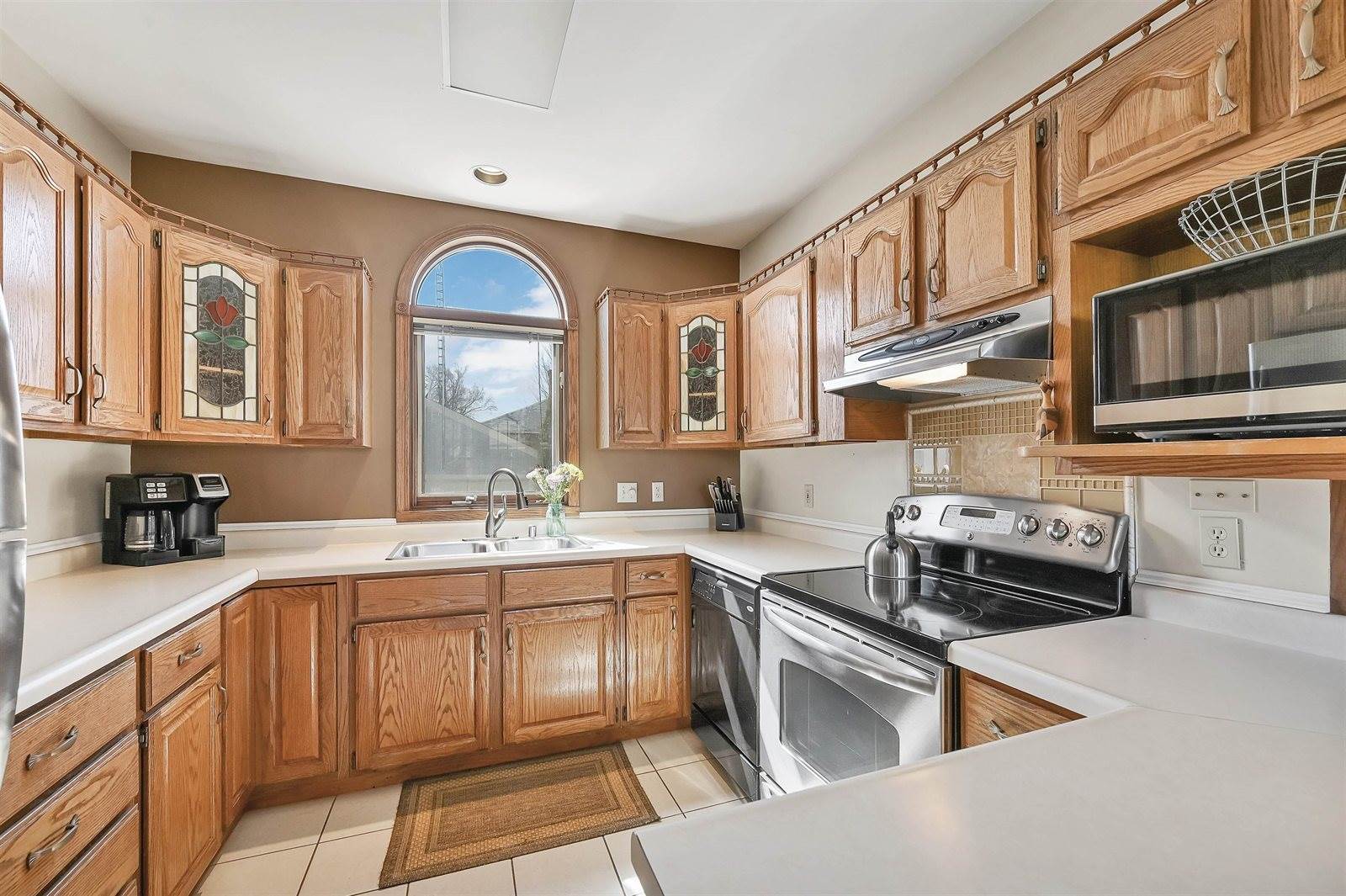 621 1ST Street, Menasha, WI 54952