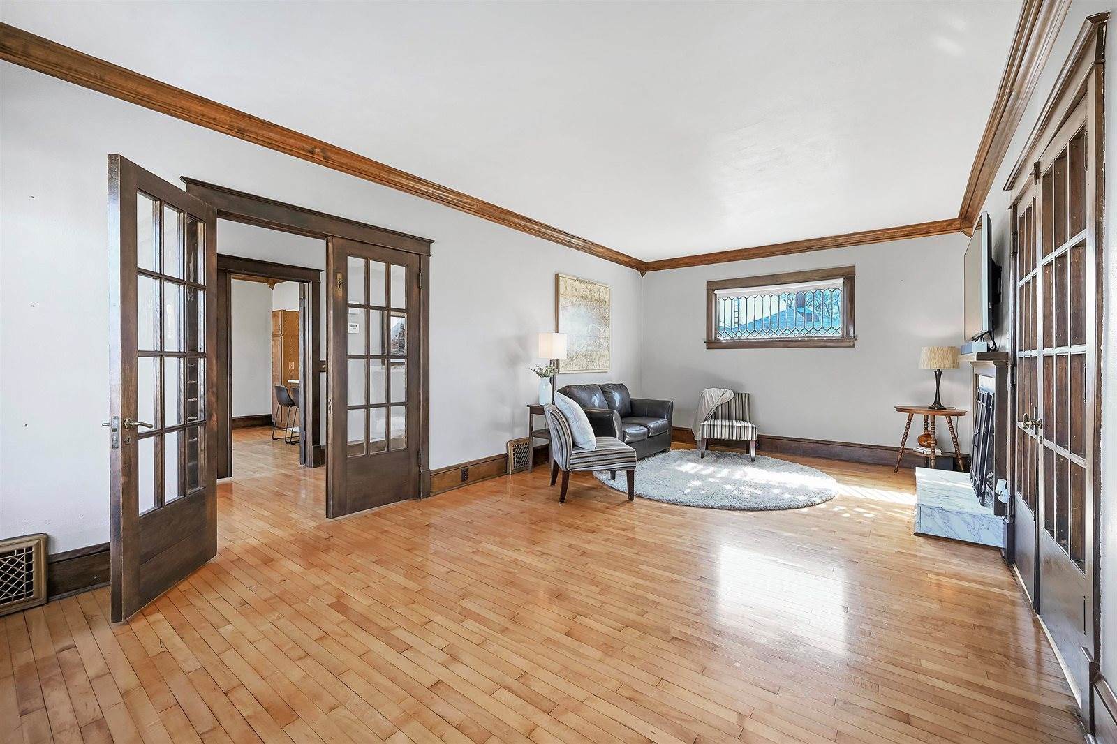 621 1ST Street, Menasha, WI 54952
