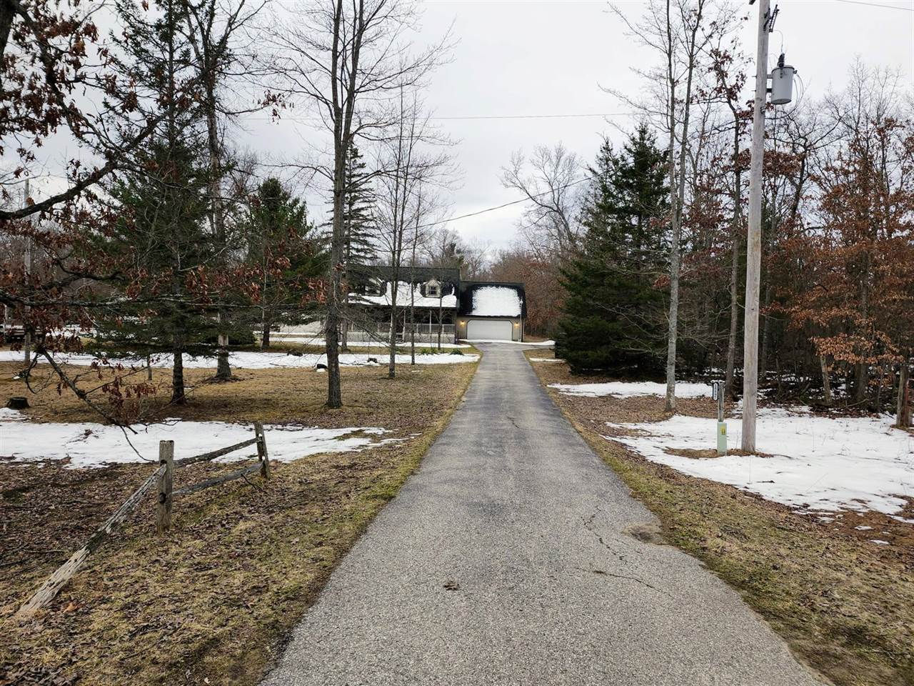 18897 Hoxeyville Road, Dublin, MI 49689