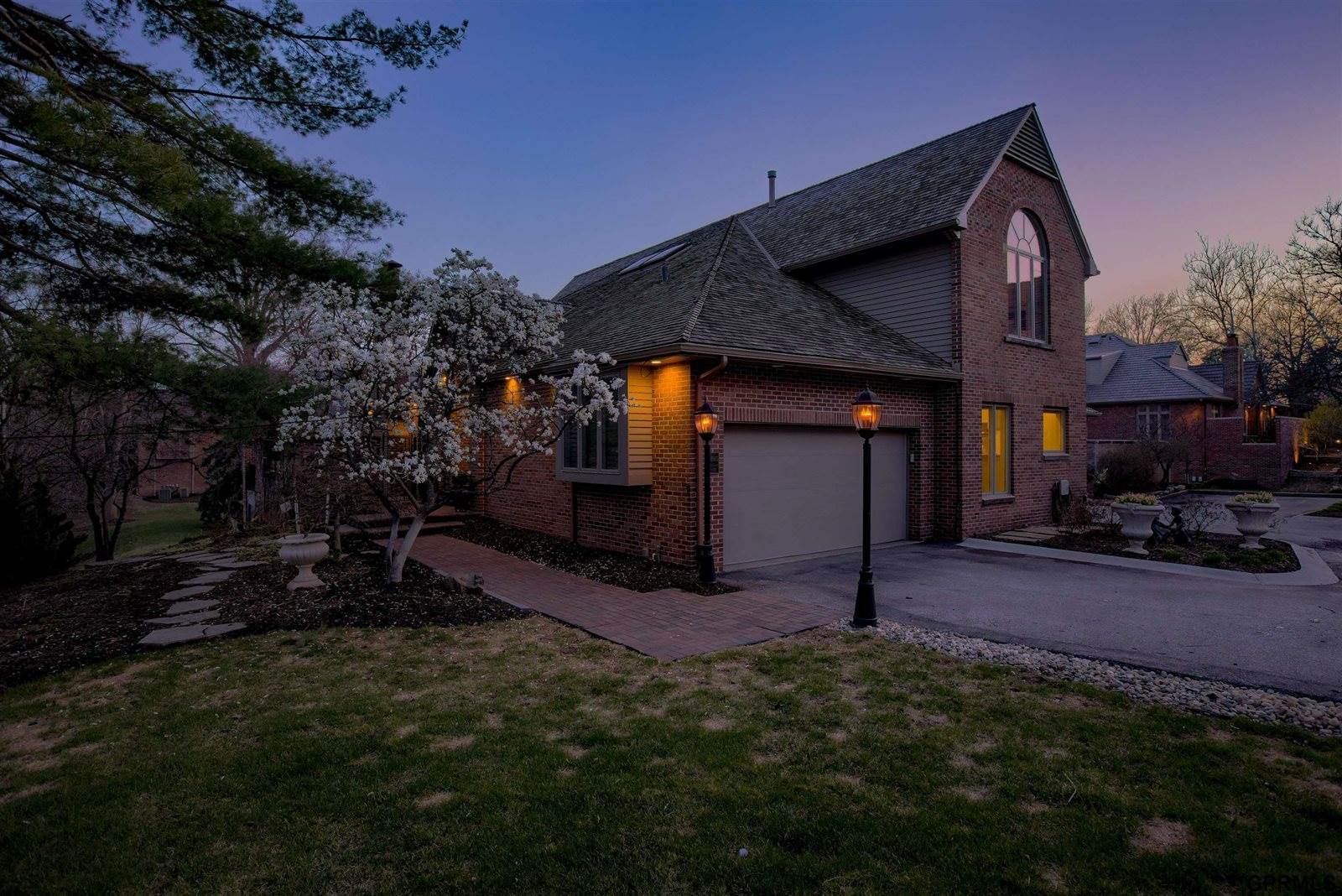 8903 Douglas Court, Omaha, NE 68114