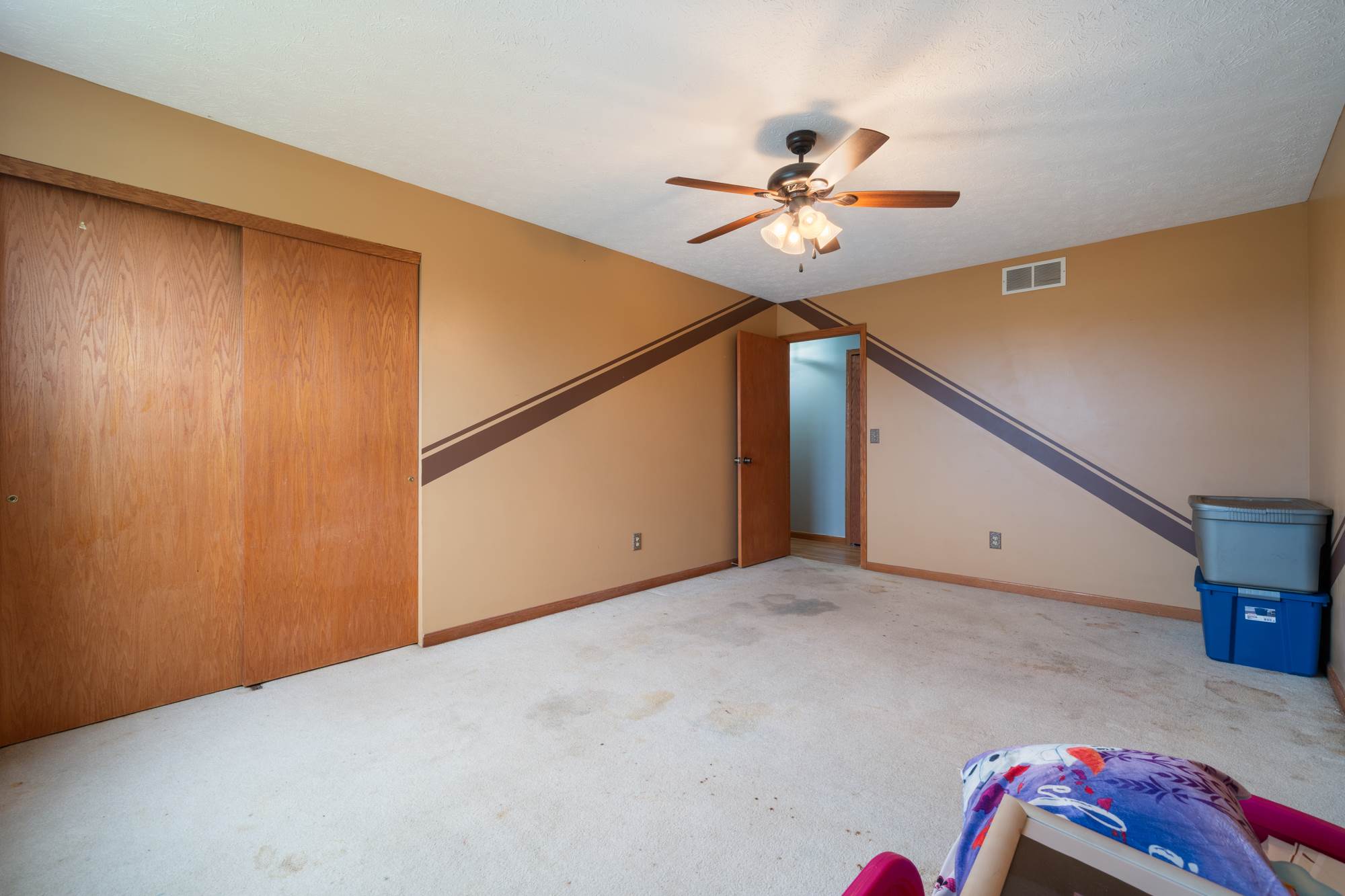 788 Co Rd 500, Ashland, OH 44805