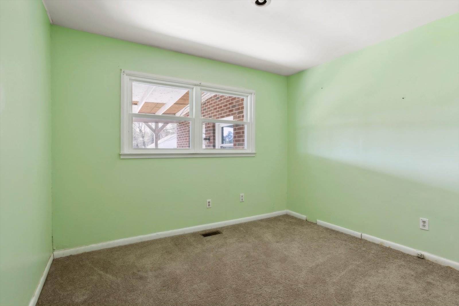 50 Granger Drive, Hampton County, VA 23666