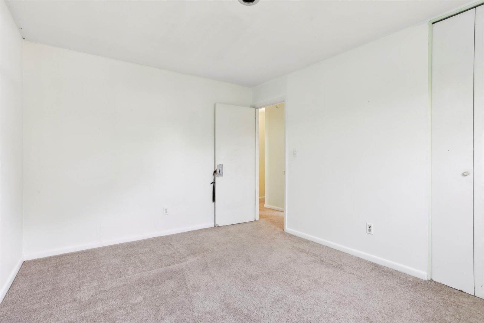 50 Granger Drive, Hampton County, VA 23666