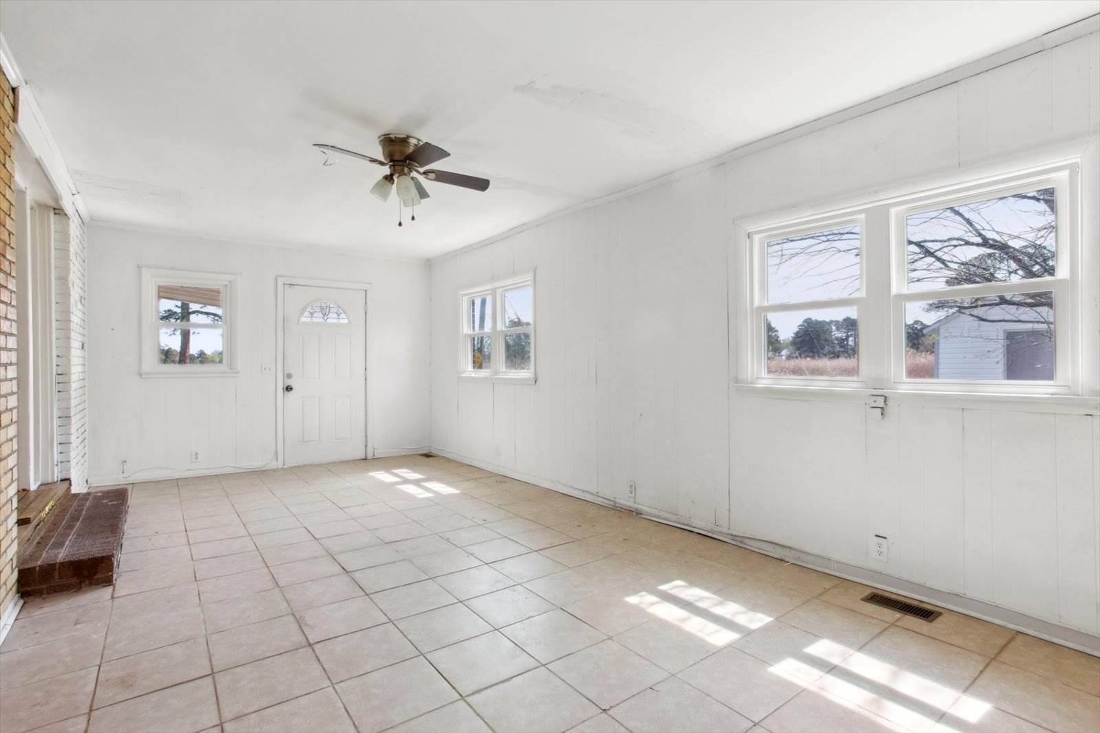 50 Granger Drive, Hampton County, VA 23666