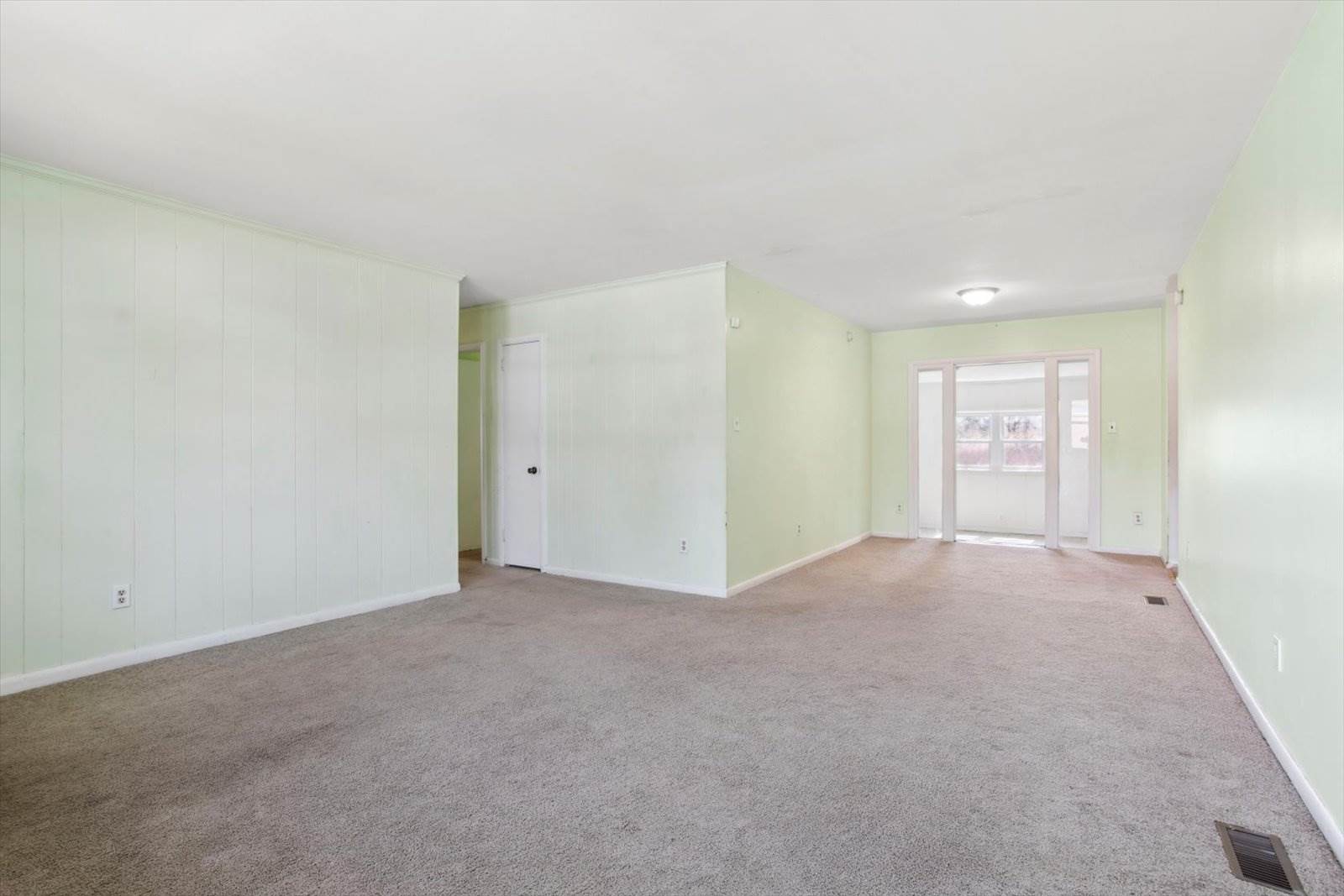50 Granger Drive, Hampton County, VA 23666