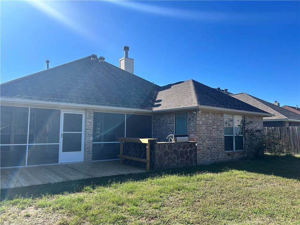 3917 Latinne Lane, College Station, TX 77845