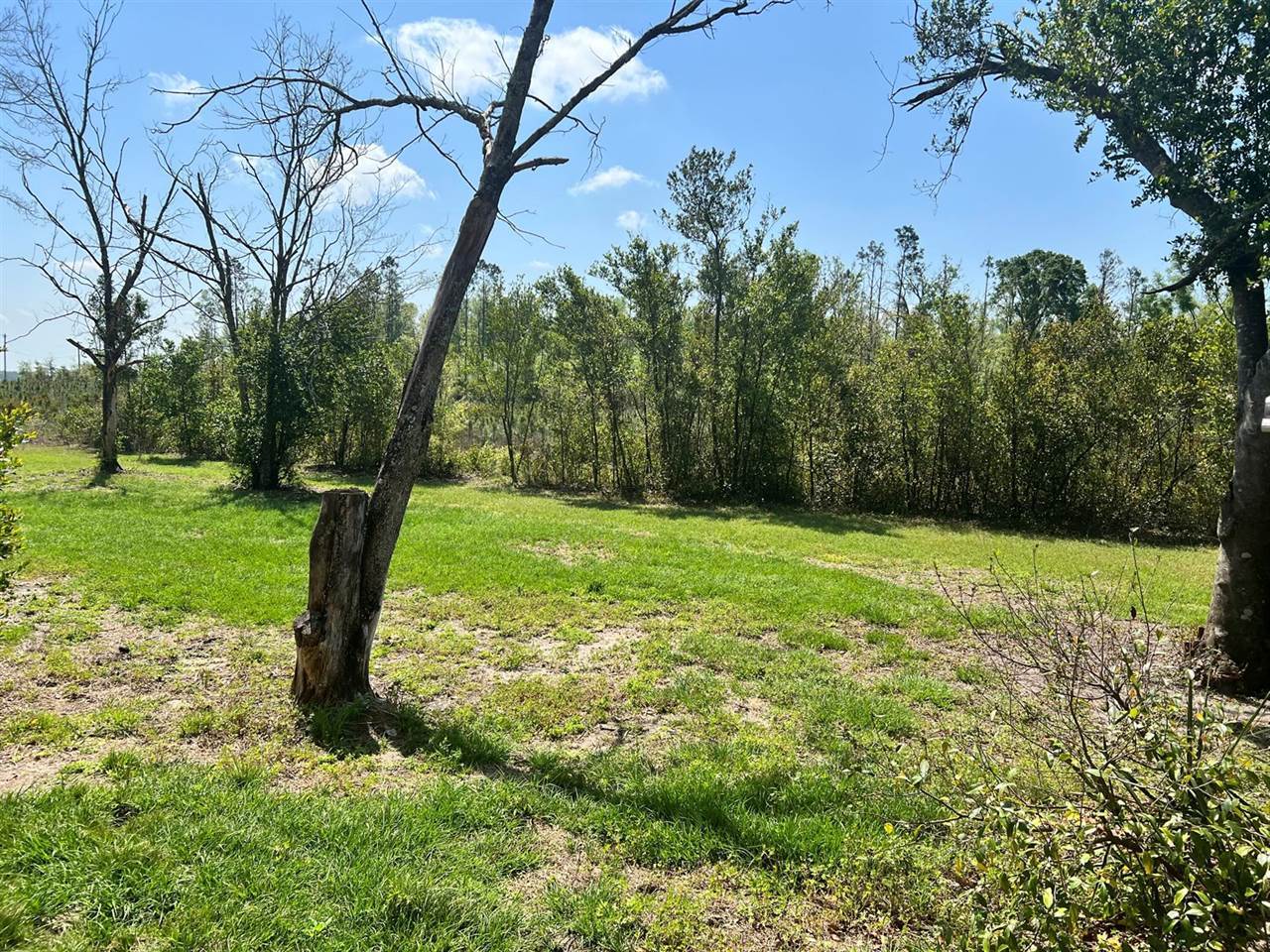 14625 201st Rd, Live Oak, FL 32060