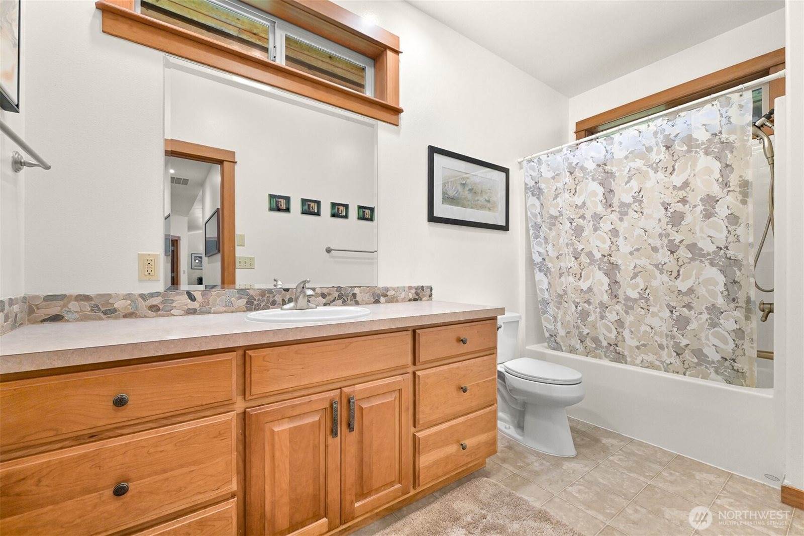 6052 East 24th Avenue, Bellingham, WA 98226