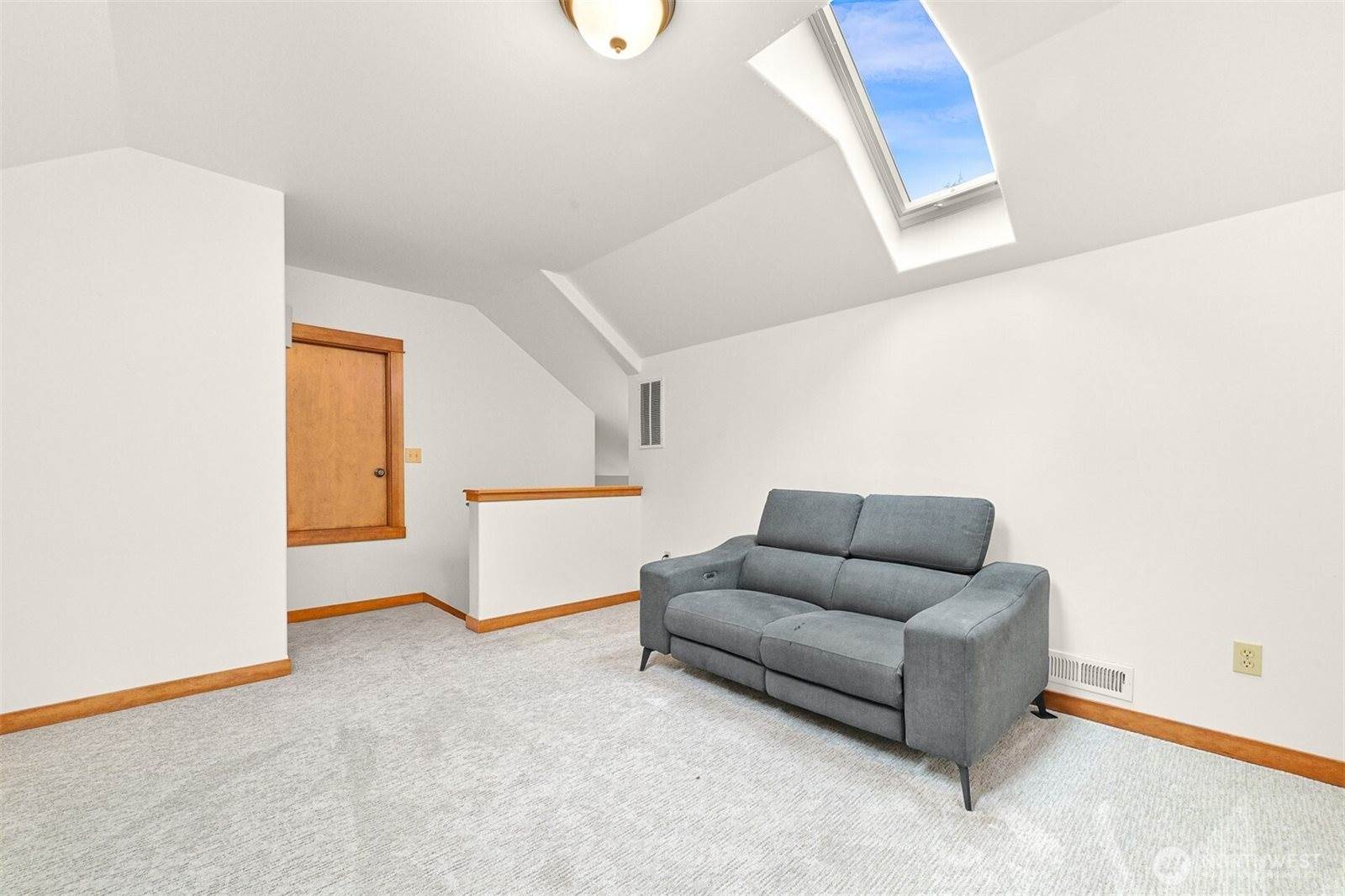 6052 East 24th Avenue, Bellingham, WA 98226