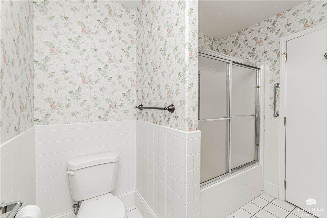 802 Ash Street, Abilene, KS 67410