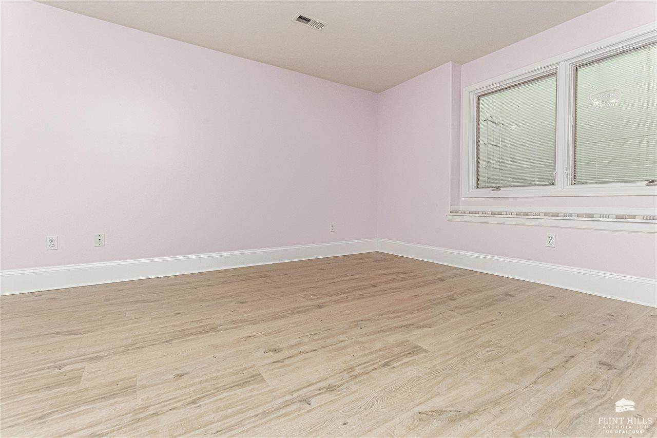 802 Ash Street, Abilene, KS 67410