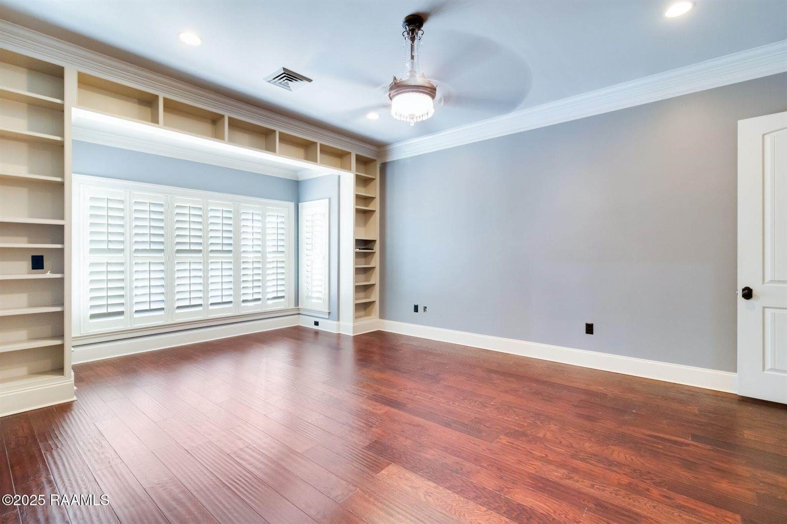 220 Edgewood Avenue, Rayne, LA 70578