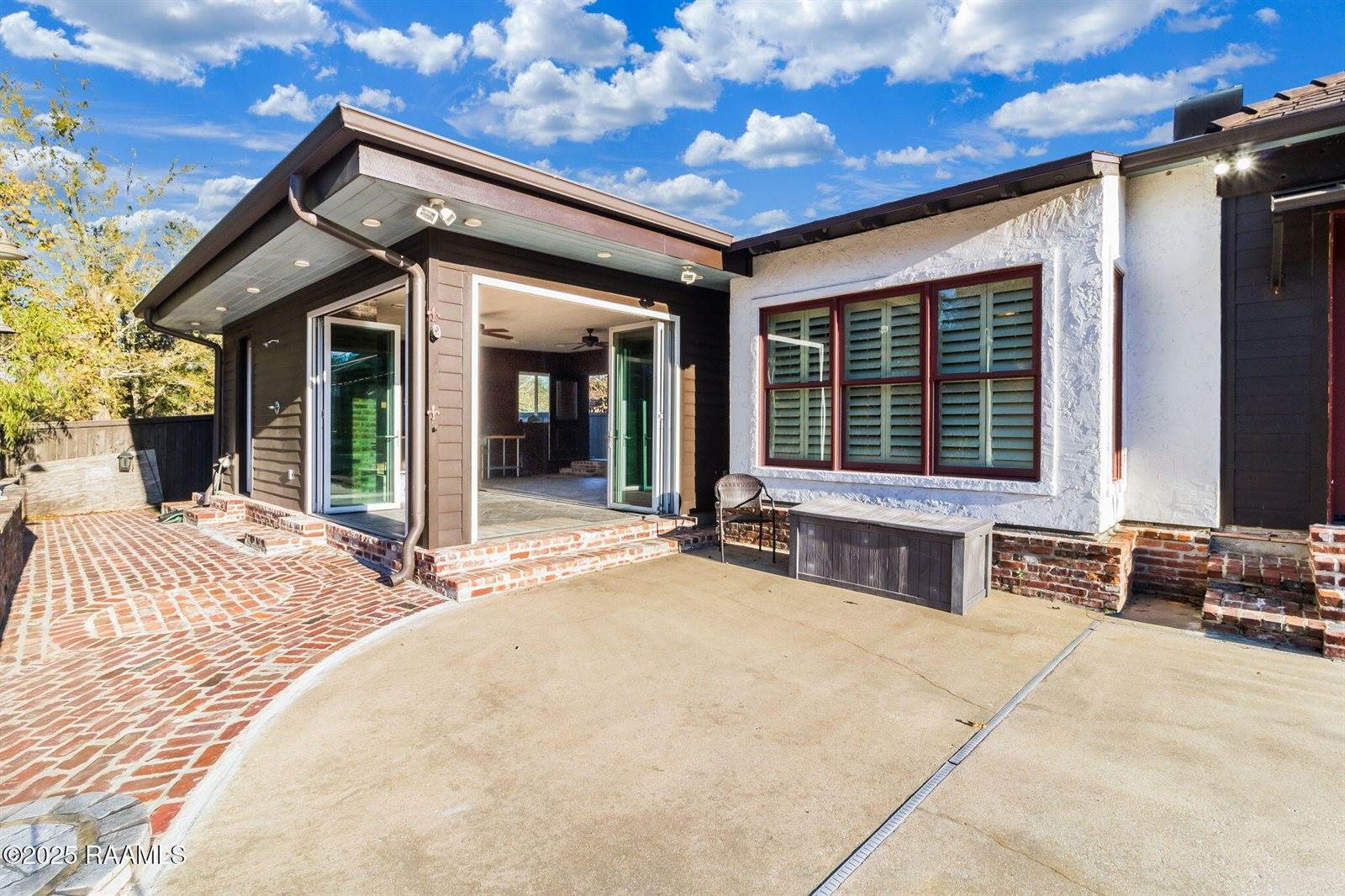 220 Edgewood Avenue, Rayne, LA 70578