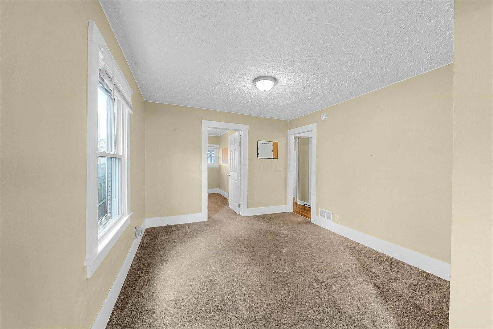 37 Allen Street, Newark, OH 43055