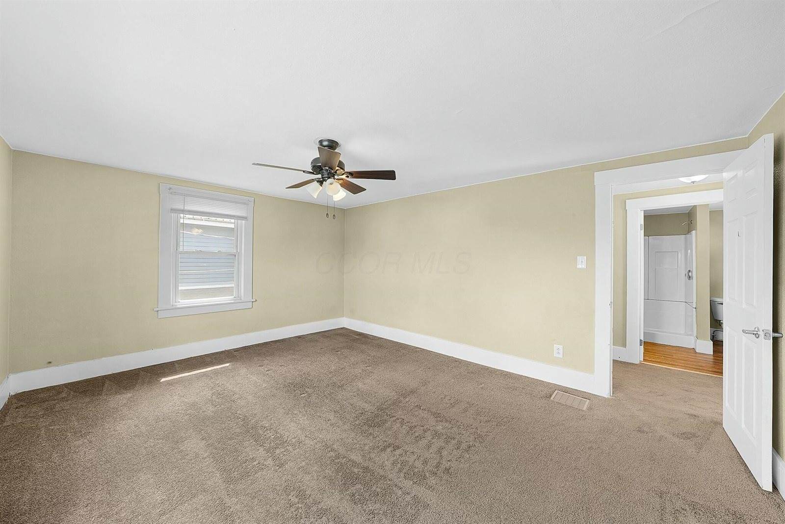 37 Allen Street, Newark, OH 43055